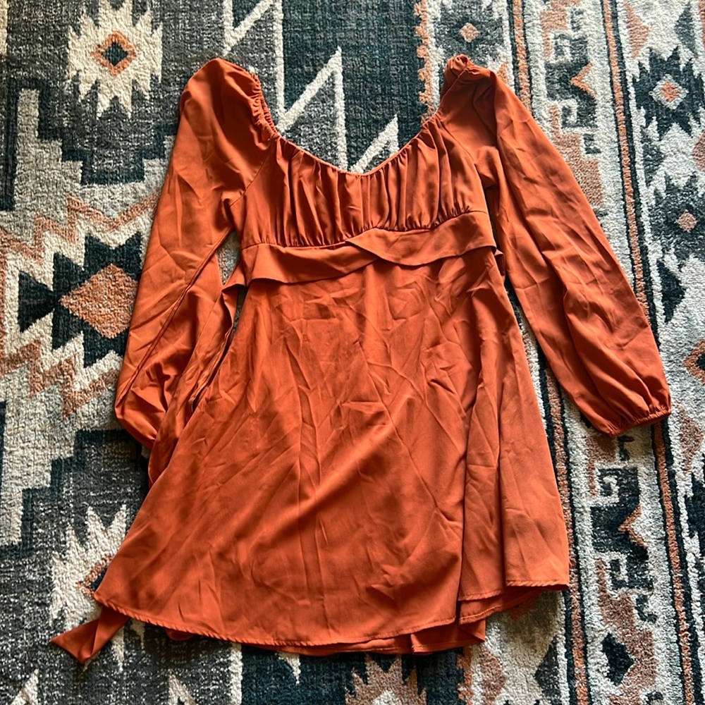 Women’s dress